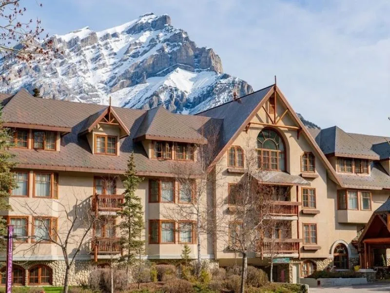 Banff Caribou Lodge & Spa